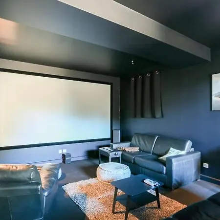 Elegante Avec Vue Penzion 4*