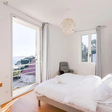 Elegante Avec Vue Pensionat Nice