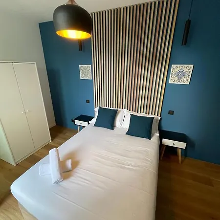 De Charme Moderne Avec Piscine Et Vue Maison d'hôtes